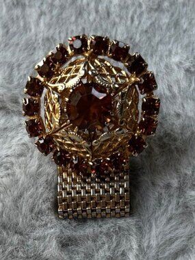 VINTAGE Amber Rhinstone & Gold Tone Filigree Single Cufflink
